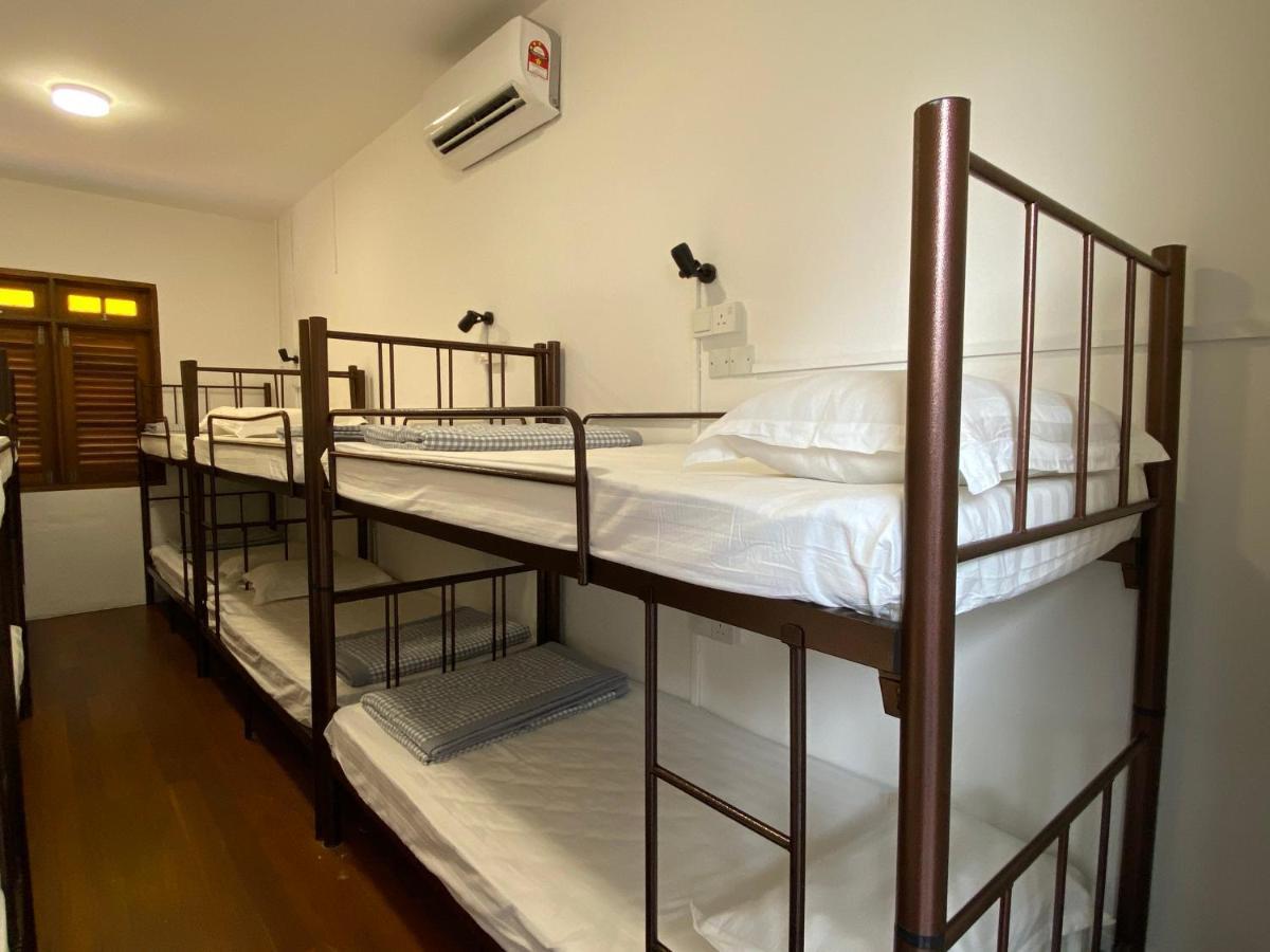 Sydney Backpackers Jonker Street Melaka Hostel Exterior photo